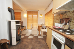 Plants: image 2 0f 6 thumb